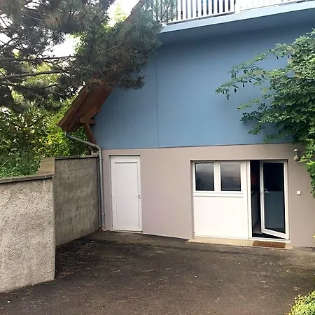 Chez Didier Et Catherine Bed & Breakfast 3*